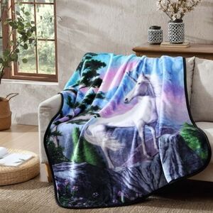 50" x 60" Unicorn Throw/Blanket New